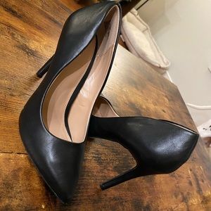 Black Pointed Toe Heels